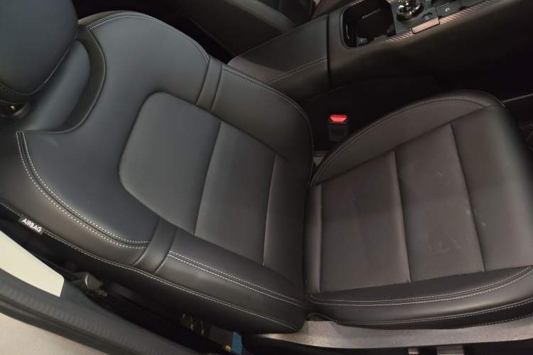 Used Haval H Dog 2023 1.5T Two-Wheel Drive Chao Ye Version Plus Right Front Seat