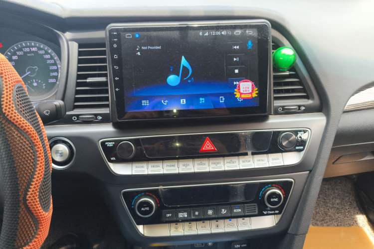 Used Hyundai Sonata Plug-in Hybrid 2018 2.0 PHE Smart Enjoyment Version China VI Standard Audio And AC Panel