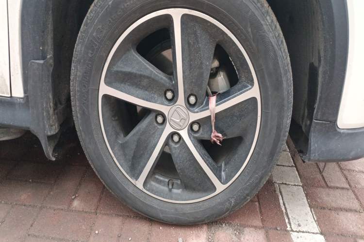 Used Honda Vezel 2022 1.5L CVT Phantom Night Pioneer Edition Right Front Wheel Hub