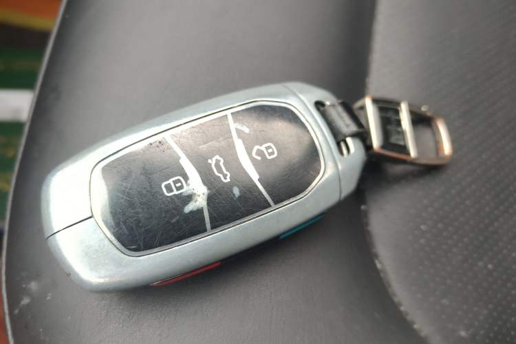 Used Geely Auto Emgrand GS 2016 Sport Edition 1.3T Automatic LingShang Model Vehicle Key