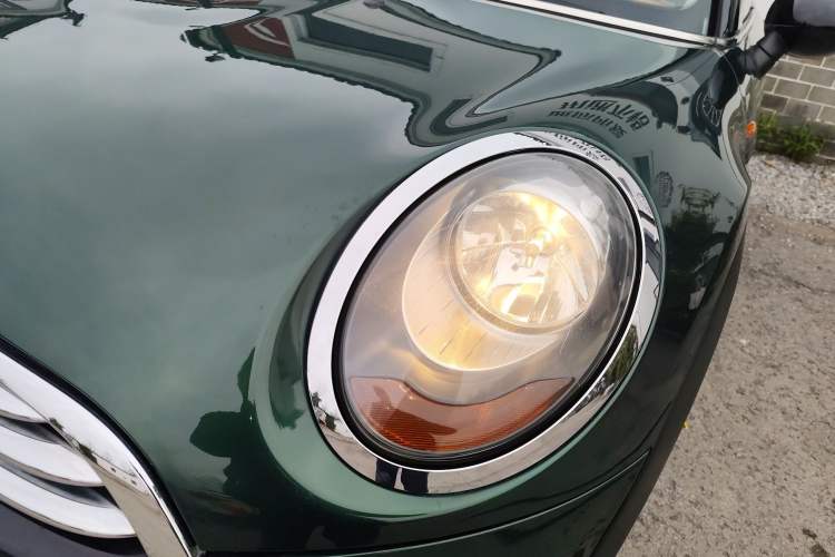 Used MINI 2014 1.5T COOPER Fun
