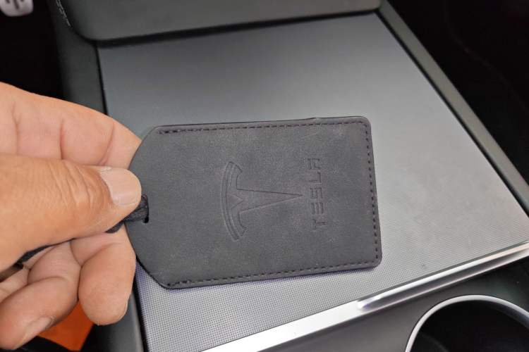 Used Tesla Model Y 2025 Long-Range All-Wheel Drive First Edition Vehicle Key