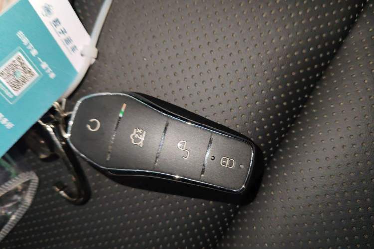 Used BYD Seal 06 New Energy 2025 EV 470KM Prestige Edition Vehicle Key