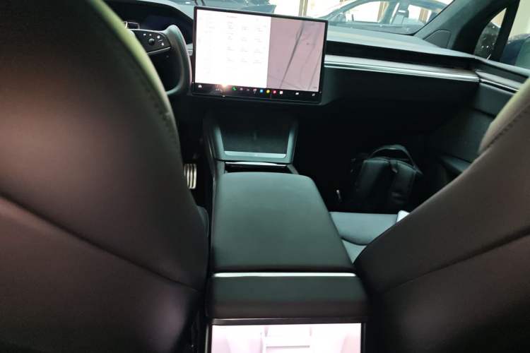 Used Tesla Model X 2023 Dual-Motor All-Wheel-Drive Version Audio And AC Panel