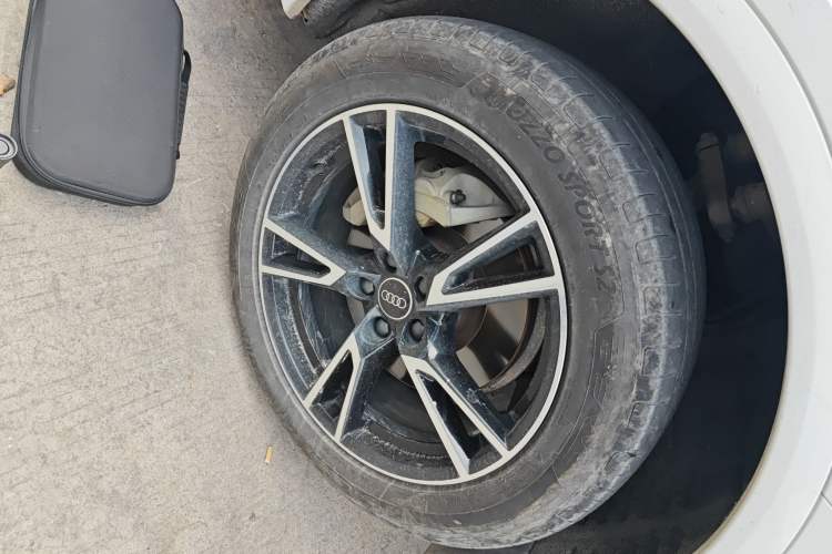 Used Audi Q5L 2022 40T Fashionable and Dynamic Model