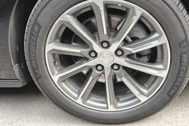 Used Buick LaCrosse 2021 652T Luxury Model