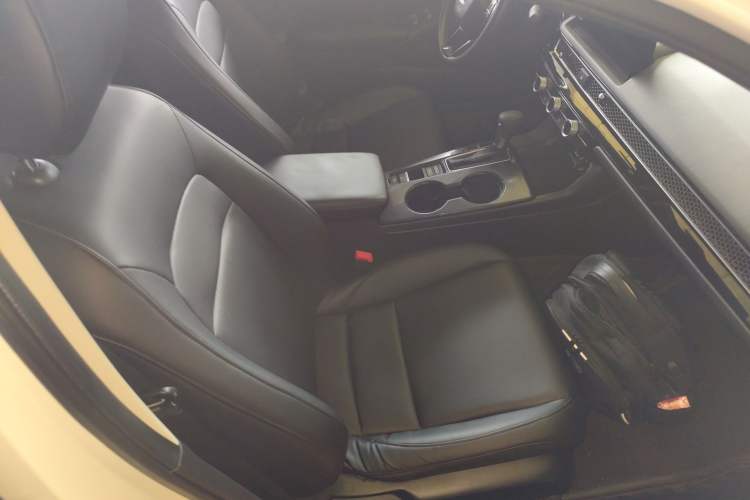 Used Honda Integra 2023 240TURBO CVT Leading Edition Right Front Seat