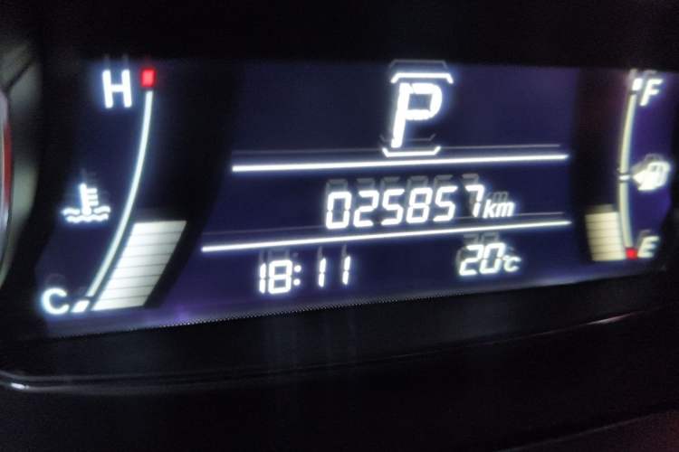 Used Honda Avancier 2020 370TURBO Two-Wheel Drive Luxury Edition Odometer Close Up