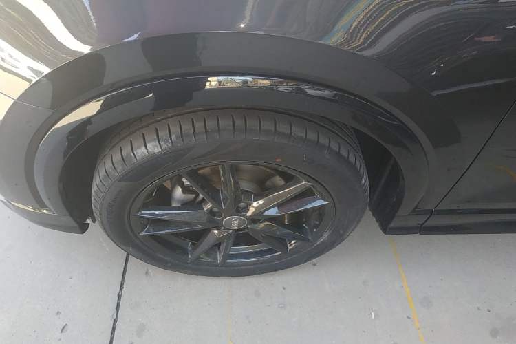 Used Audi Q2L 2018 35 TFSI Launch Exclusive Edition China V Left Front Wheel Hub