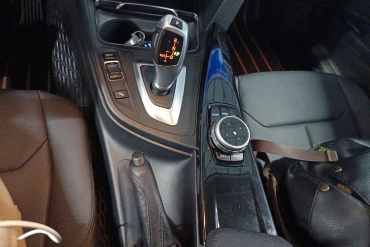 Used BMW 3 Series 2017 318Li Fashion Model