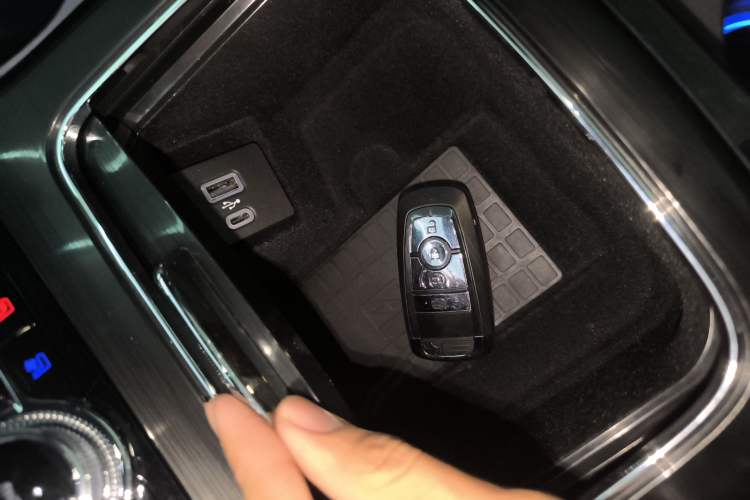 Used Lincoln Nautilus 2021 2.7T Four-Wheel Drive Prestige Edition
