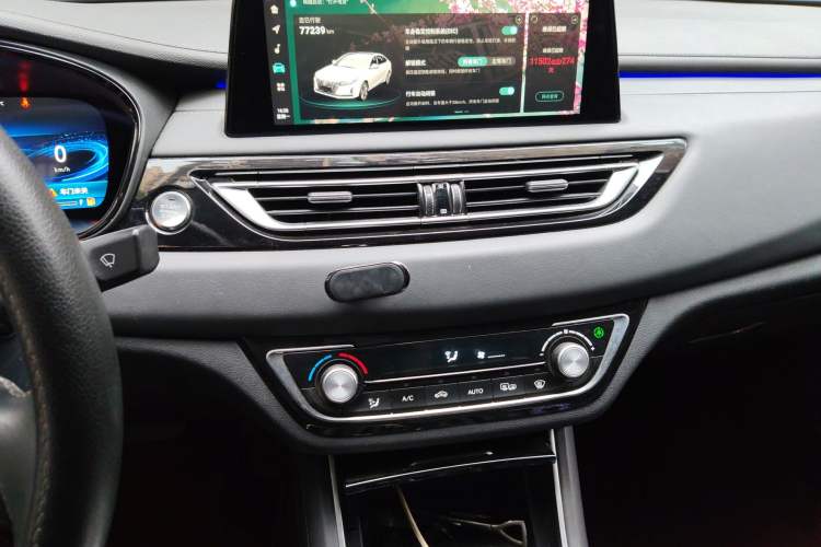 Used CHANGAN Ruicheng CC 2022 Blue Whale Edition 1.5T DCT Prestige Model Audio And AC Panel