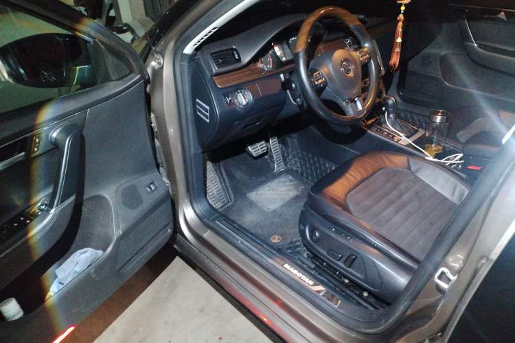 Used Volkswagen Magotan 2016 2.0 TSI Smart Luxury Version
