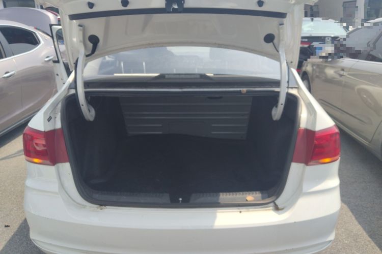 Used Volkswagen Santana 2018 1.5L Manual Fashion Edition
