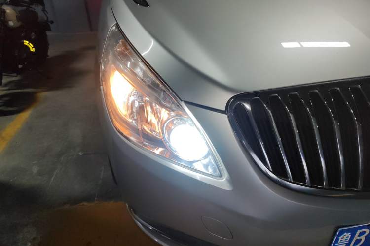 Used Buick GL8 2013 2.4L CT Luxury Business Comfort Edition