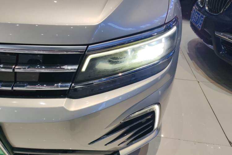 Used Volkswagen Tiguan L New Energy 2019 430 PHEV Hybrid Flagship Model Left Front Headlight