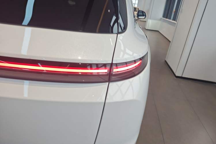 Used Li Auto L7 2023 Pro Model