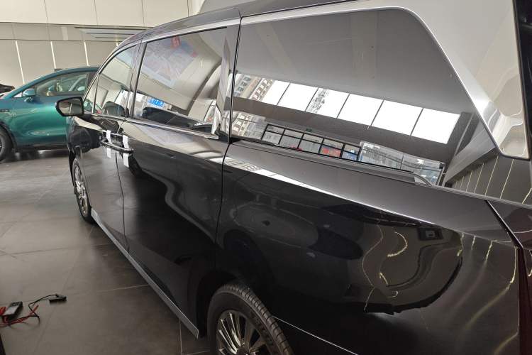 Used GAC Trumpchi M8 2025 Zongshi Series Super Hybrid Edition