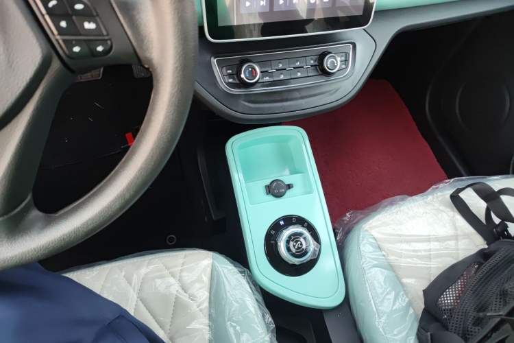 Used Brilliance Xinri i03 2021 318 km 31.45 kWh