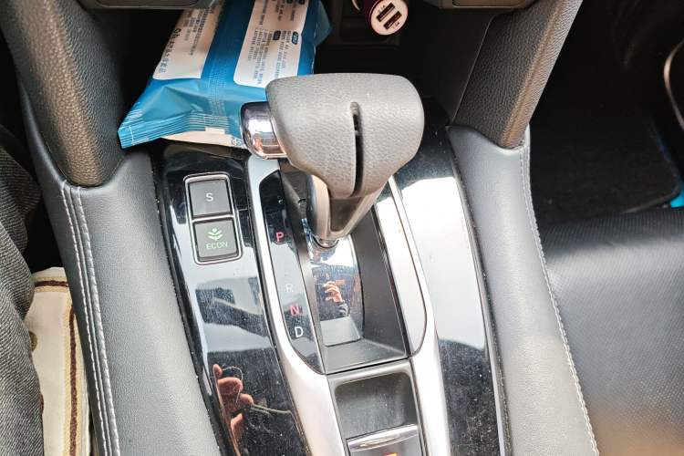 Used Honda UR-V 2017 240TURBO Two-Wheel Drive Classic Edition China V
