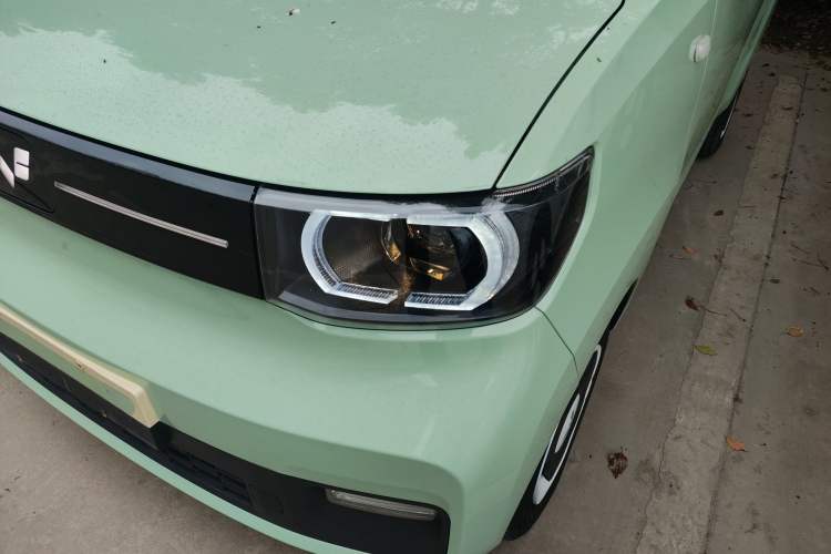 Used Wuling Hongguang MINIEV 2022 Macaron Premium Model – Lithium Iron Phosphate