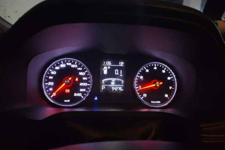 Used Roewe i6 2018 20T Automatic Internet Smart Edition