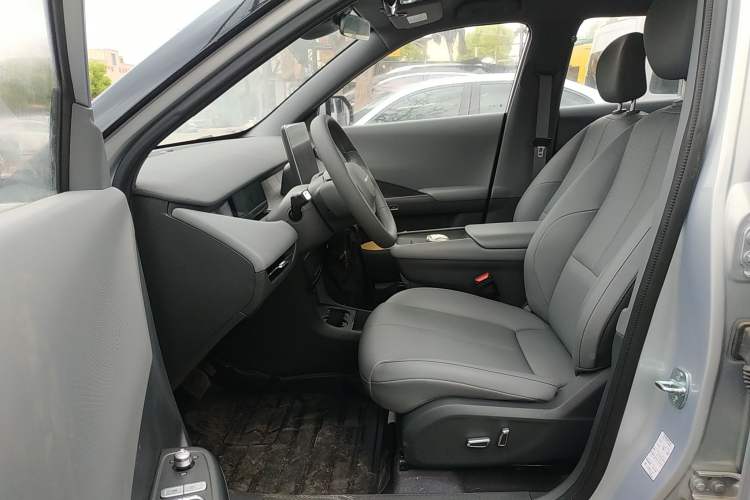 Used Dongfeng NAMMI 06 2025 401 Pro Left Front Seat