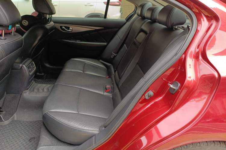 Used Infiniti Q50L 2018 2.0T Enjoyment Edition China V standard