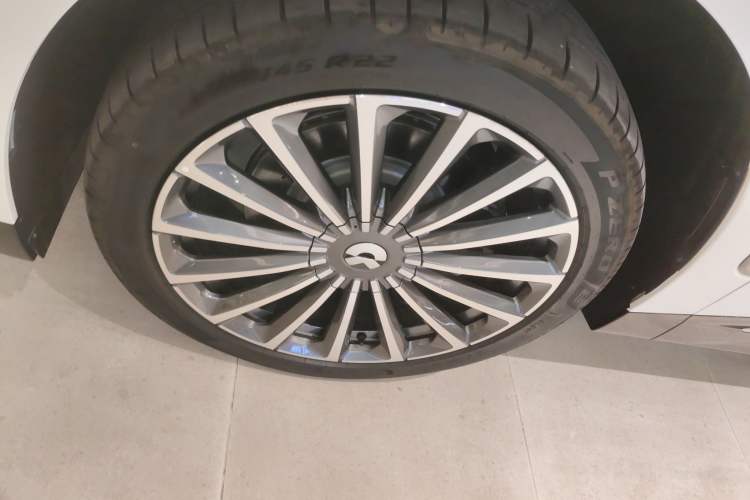 Used Nio ET9 2025 100 kWh
