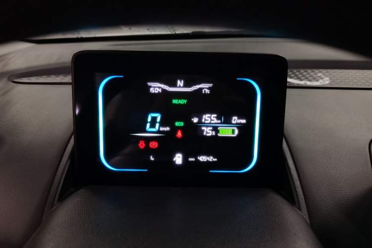 Used CHANGAN NEVO Lumin 2022 210km Sweet Edition Instrument Cluster