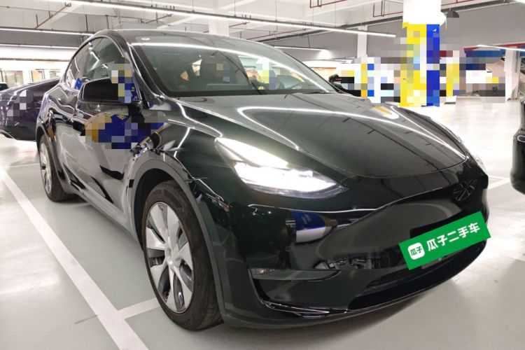 Used Tesla Model Y 2021 Standard Range Rear-Wheel Drive Version Front Right 45 Deg