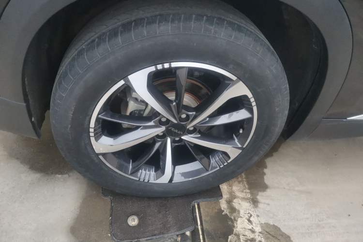 Used Dongfeng Aeolus Mage 2024 Honor Edition 1.5T Luxury Model
