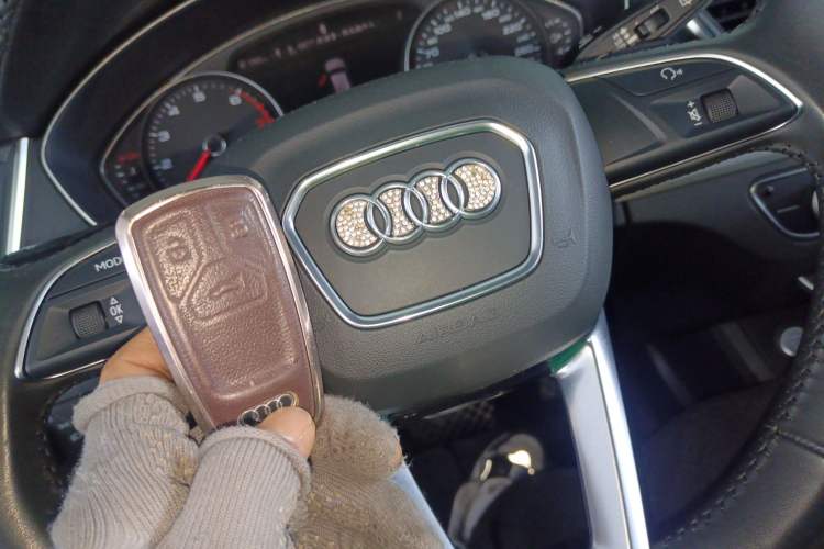 Used Audi Q5L 2020 Revised 40 TFSI Prestige Edition
