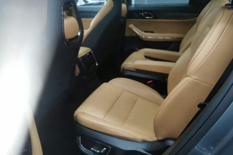 Used Lynk & Co 09 EM-P 2021 2.0T PHEV Halo Six-Seater