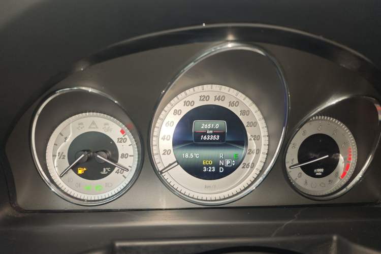 Used Mercedes-Benz GLK-Class 2014 GLK 260 4MATIC Dynamic Model
