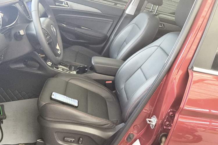 Used CHANGAN CS75 2017 Shangkui Edition 1.5T Automatic Sharp Model
