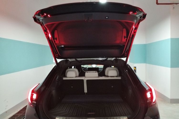 Used Zeekr 001 2026 95° All-Wheel-Drive Max Edition Trunk