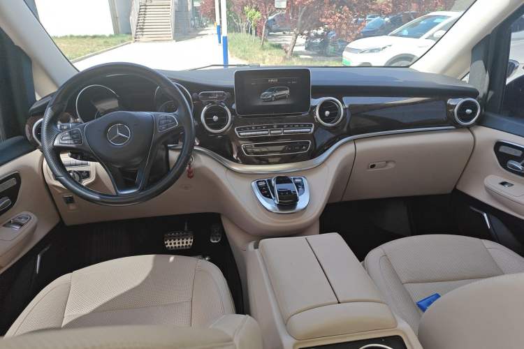Used Mercedes-Benz V-Class 2018 V 260 Prestige Edition China V
