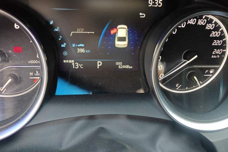 Used Toyota Camry 2019 2.0G Luxury Edition China VI Standard Odometer Close Up