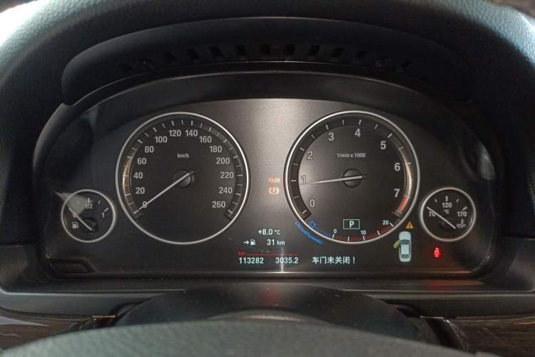 Used BMW 5 Series 2014 525Li Luxury Design Package