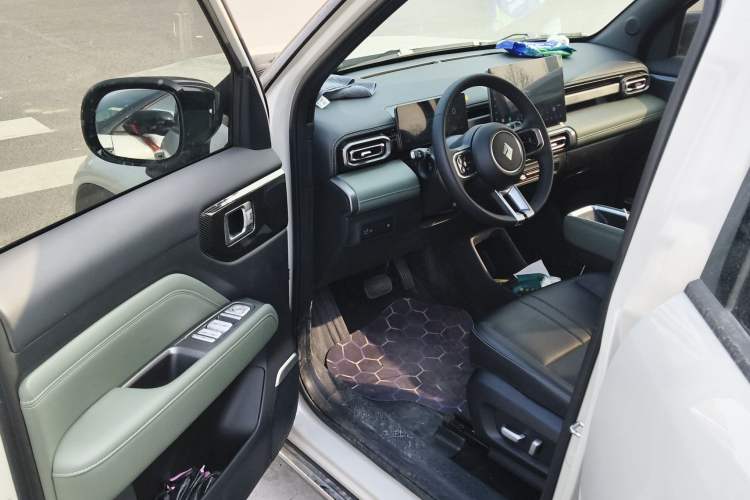 Used Baojun Spark EUV 2026 301km Flagship Edition