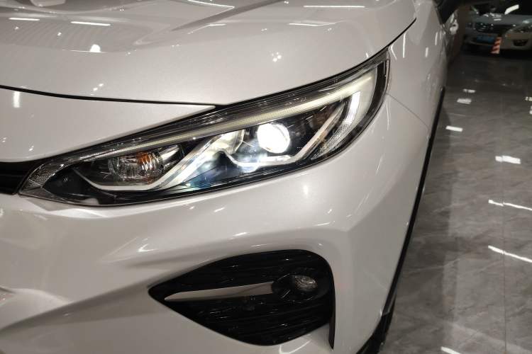 Used Toyota Wildlander 2021 2.0L CVT Two-Wheel Drive Luxury Edition