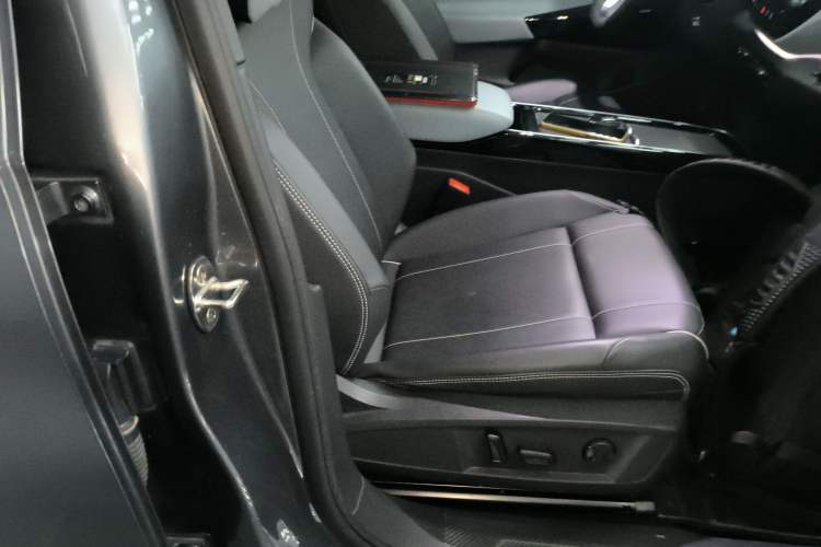 Used Volkswagen ID.4 X 2023 Pure Smart Edition