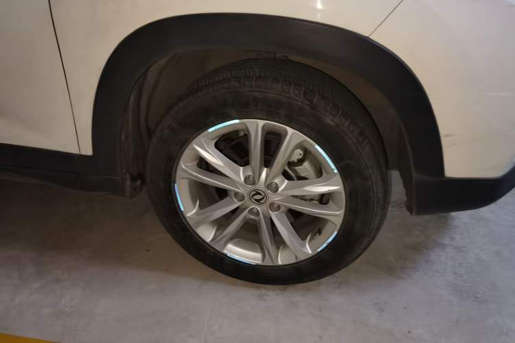 Used Dongfeng Fengon S560 2019 1.8L Manual Urban Model Right Front Wheel Hub