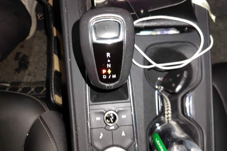 Used Cadillac XT4 2018 28T Two-Wheel Drive Leading Version
