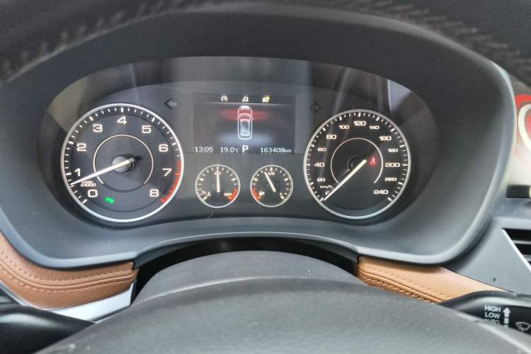 Used BORGWARD BX7 2016 28T Two-Wheel Drive Luxury Version 5 Seats
