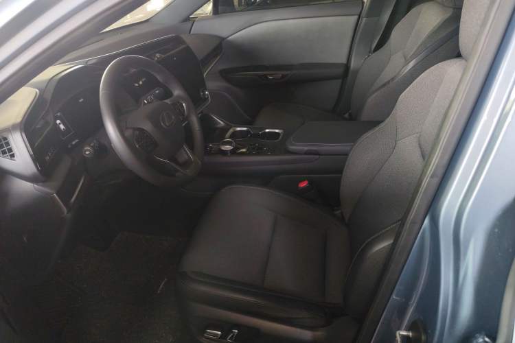 Used Lexus RZ 2023 450e All-Wheel-Drive Long-Range Version
