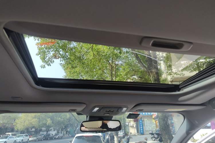 Used Toyota SIENNA 2021 2.5L Hybrid Premium Edition