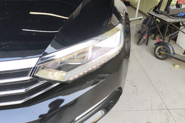 Used Volkswagen Magotan 2017 330TSI DSG Luxury Model
