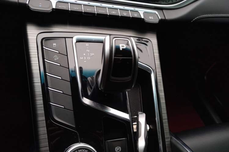 Used Geely Auto Emgrand X7 Sport 2020 1.8TD DCT Smart Connect PRO